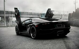 Matte Black Lamborghini Aventador Wallpaper