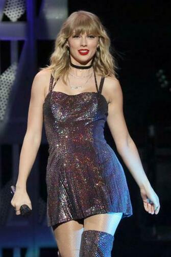 Taylor Swift To Headline Glastonbury As She Reveals Is