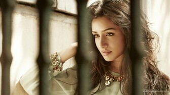 Shraddha Kapoor Wallpaper HD