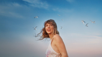 Tv Desktop Wallpaper In Taylor Swift