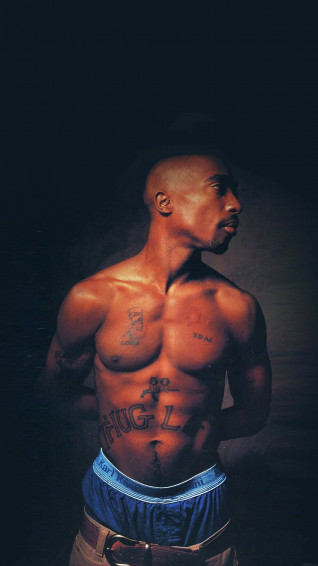 Legendary Rapper Tupac Shakur Wallpaper