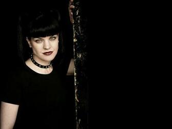 Abby Sciuto Wallpaper By Chibi Jeanne