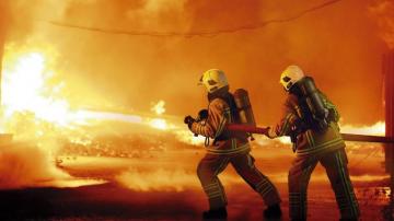 Firefighter Wallpaper Top Background