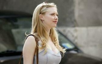 Amanda Seyfried HD Wallpaper