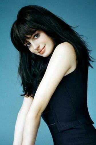 Anne Hathaway iPhone HD Wallpaper