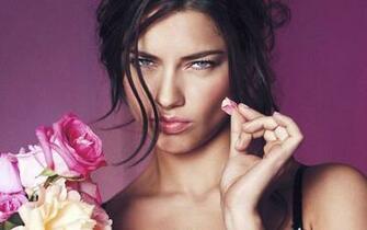 Adriana Lima Wallpaper