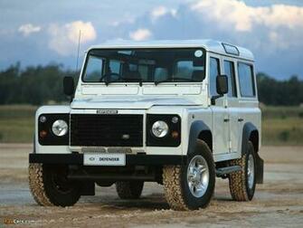 Land Rover Defender Station Wagon Wallpaper