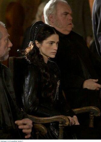 Best Image About Salem Fashion Marchesa