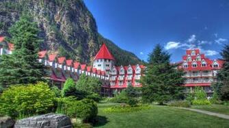 Hotel Canmore Canada Nature Wallpaper Background 4k Ultra HD