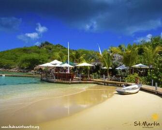St Martin Tourist Office Able Wallpaper Of The Island
