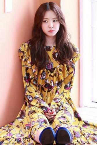 Image About A Pink Naeun On We Heart It See More