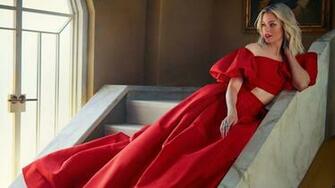 Elizabeth Banks Vanity Fair 4k Wallpaper HD