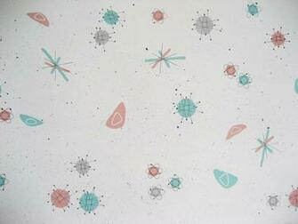 Atomic Painted Wallpaper To Perk Up Her Vintage Bathroom Retro