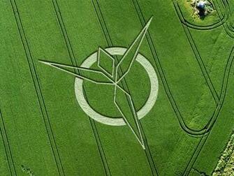 Crop Circle Wallpaper