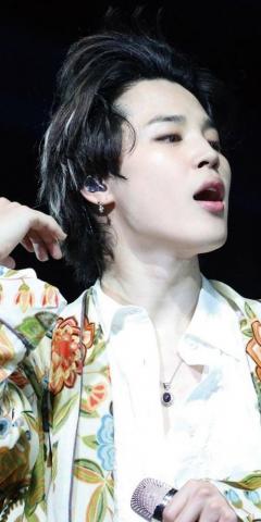 Amtwxo On Jimin In Park Bts Wallpaper