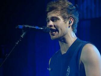Rowyso Houston Luke Hemmings Wallpaper