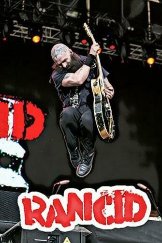 Toedit Rancid Punk Band Sticker Wallpaper