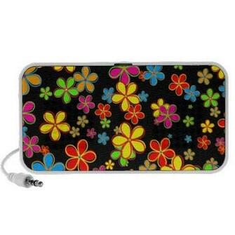 Retro Flower Wallpaper Ipod Speakers