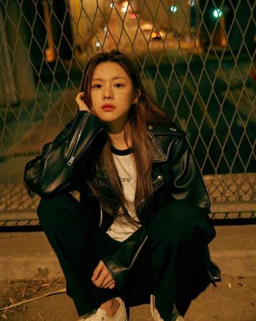 Take A Peek At Go Yoon Jung S Style An Actress Who Joins The