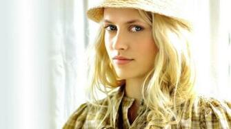 Teresa Palmer Wallpaper