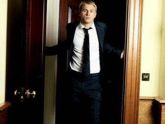 Charlie Hunnam Hot Girls Wallpaper