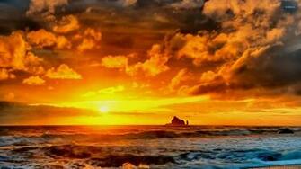 Beautiful Clouds At Sunset Wallpaper Beach