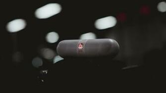 Pill Astronomy Mouse And Beats HD Photo By William Bayreuther