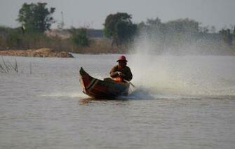 Wallpaper Lake People Cambodia Tonle Sap Image For Desktop