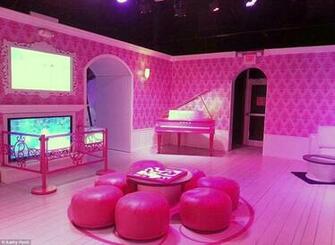 Barbie Dream House Pictures Widescreen HD Wallpaper