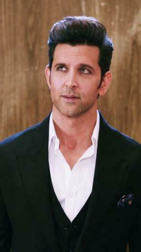Hrithik Roshan In Suit Wallpaper Baltana