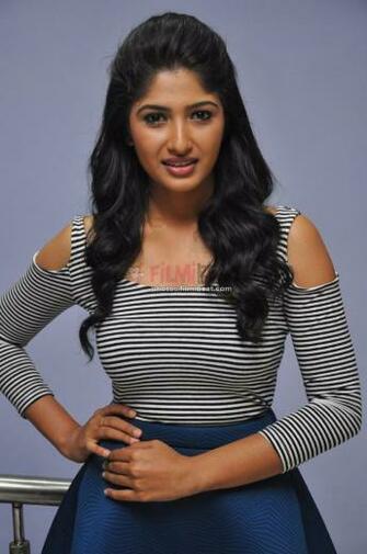 Roshini Prakash Photos HD Image Pictures Stills Of