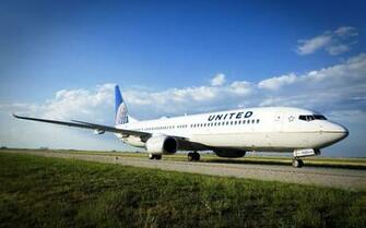Clicswallpaper Boeing 900er Wallpaper