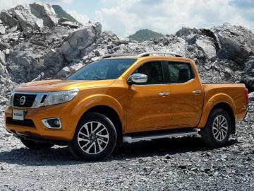 Orange Nissan Frontier Wallpaper