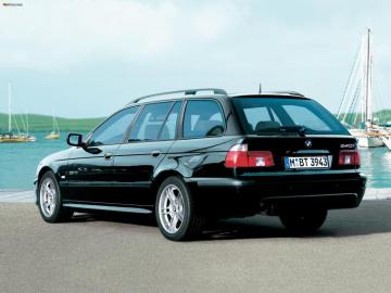 Bmw 540i Touring E39 Wallpaper
