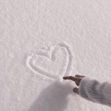 White Aesthetic Wallpaper Snow