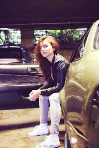 Car Girl Emelia Hartford Girls