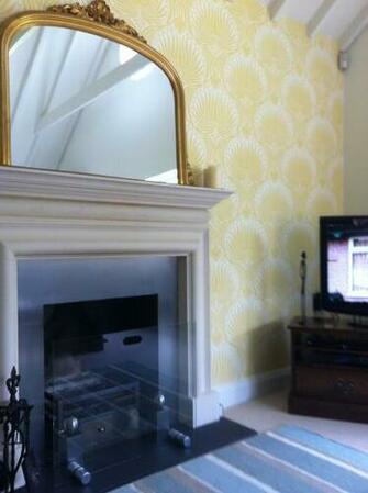 Lotus Wallpaper By Farrow And Ball For The Home