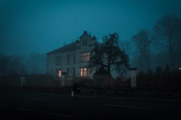 Horror House Pictures Image