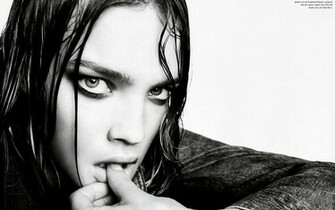 Natalia Vodianova Vogue Italia Wallpaper