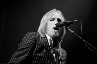 Tom Petty Heartbreakers Rock Heartland Blues Hard