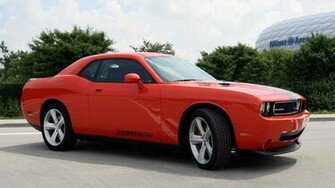 Dodge Challenger Srt8 Wallpaper