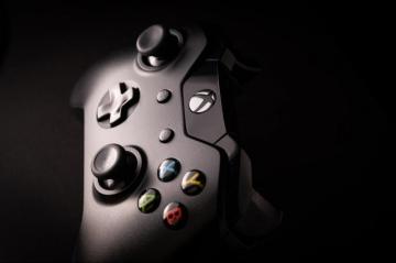 Firm Designs An Unique Monitor For Xbox Zet Business