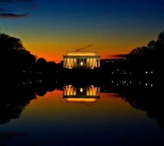 Lincoln Memorial Building Night
