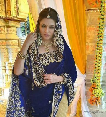 Bhagyashree HD Wallpaper Desktop Background Android