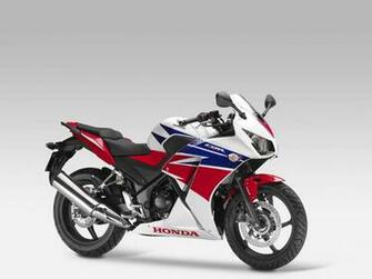 Honda Cbr300r Front Quarter