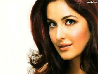 Katrina Kaif Cute Wallpaper