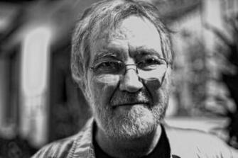 Tobe Hooper Screenshots Image And Pictures Comic Vine