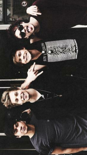 5sos iPhone Wallpaper