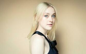 Dakota Fanning Wallpaper X Net