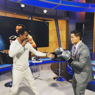 Shane Mosley Teaching Punching Wallpaper